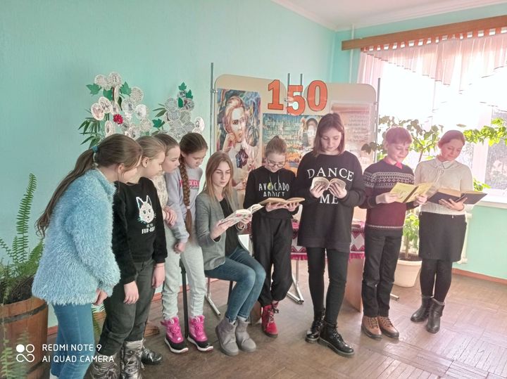 Поетичний челендж "Лесина вітальня"