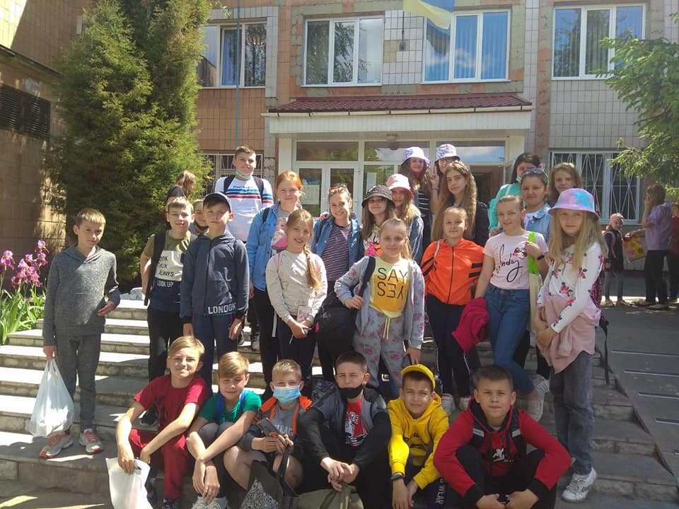 "УКРАІНО, ЦВІТИ У ЛЮБОВІ Й ДОБРІ"
