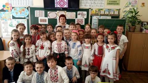 Вишиванко моя, вишиванко...